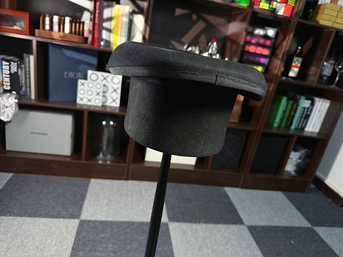 The Cane Table by Junjie Li, Bond Lee & MS Magic