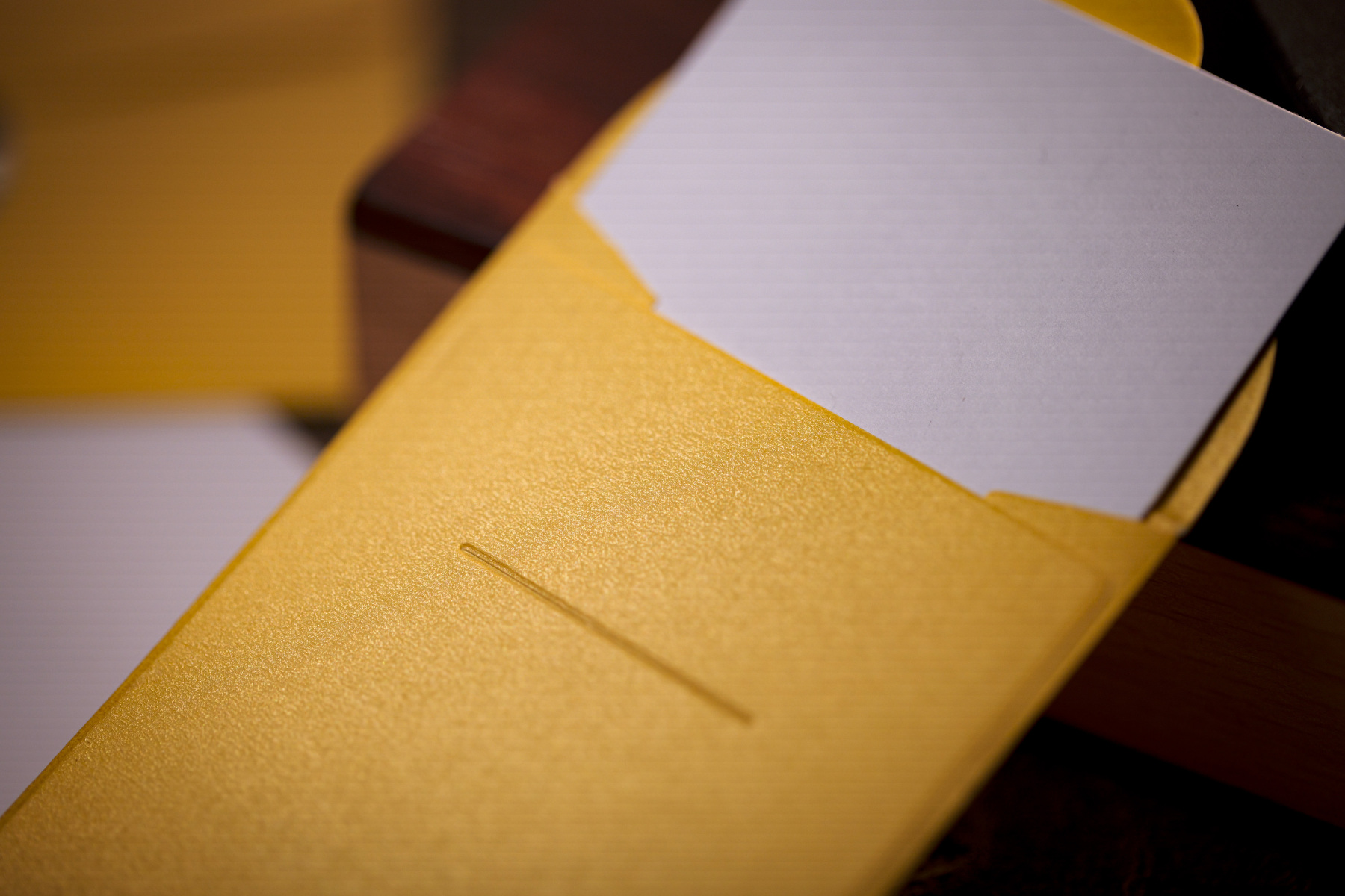 Roentgen Envelope by Chen Yang & TCC Magic