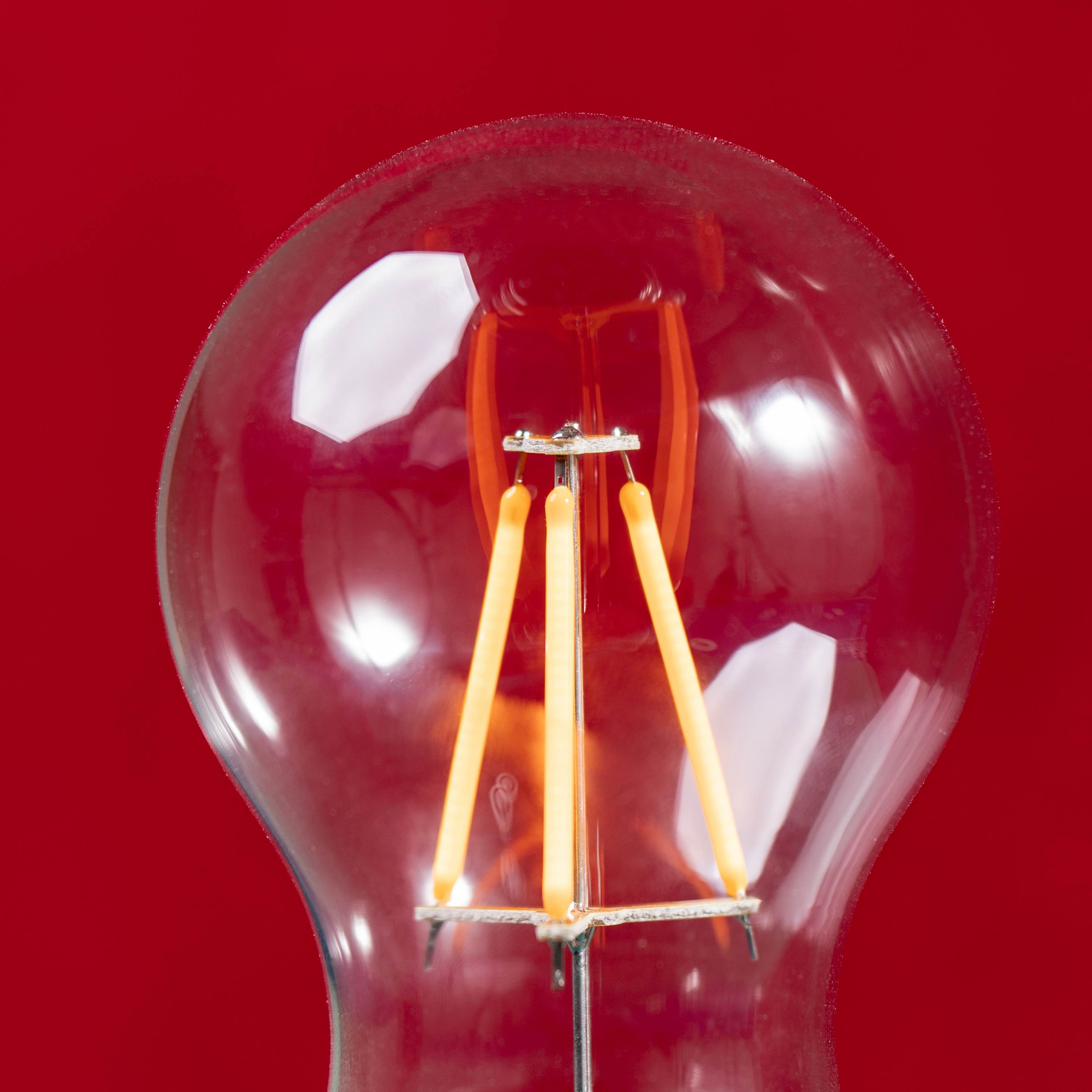 Levitating Light Bulb 