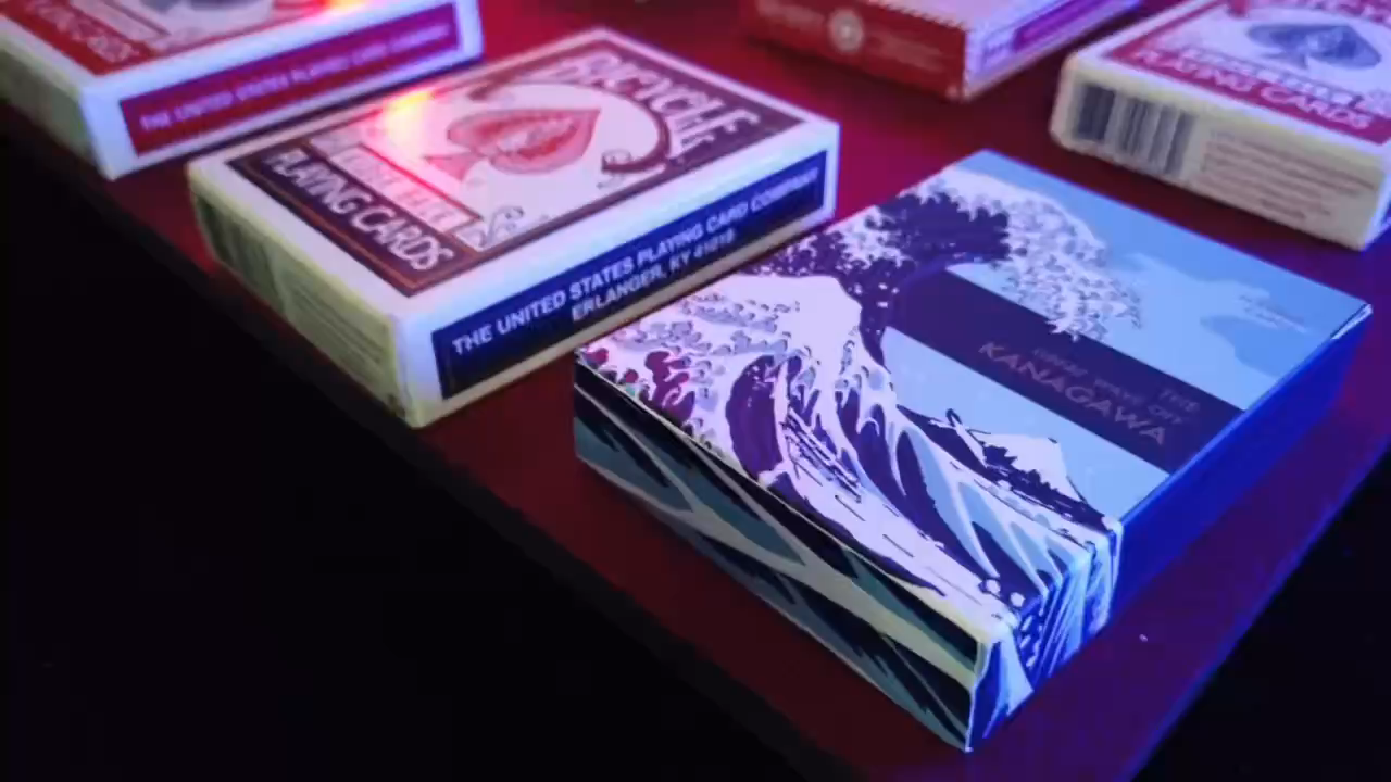 X-cards Box by Kingsley Xu