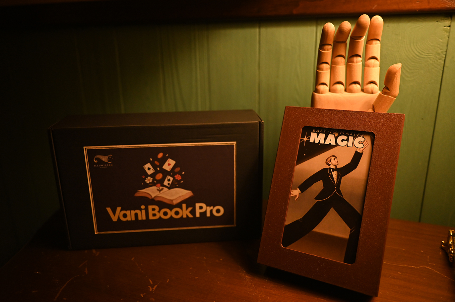 Vani Book Pro by Hu Kailun