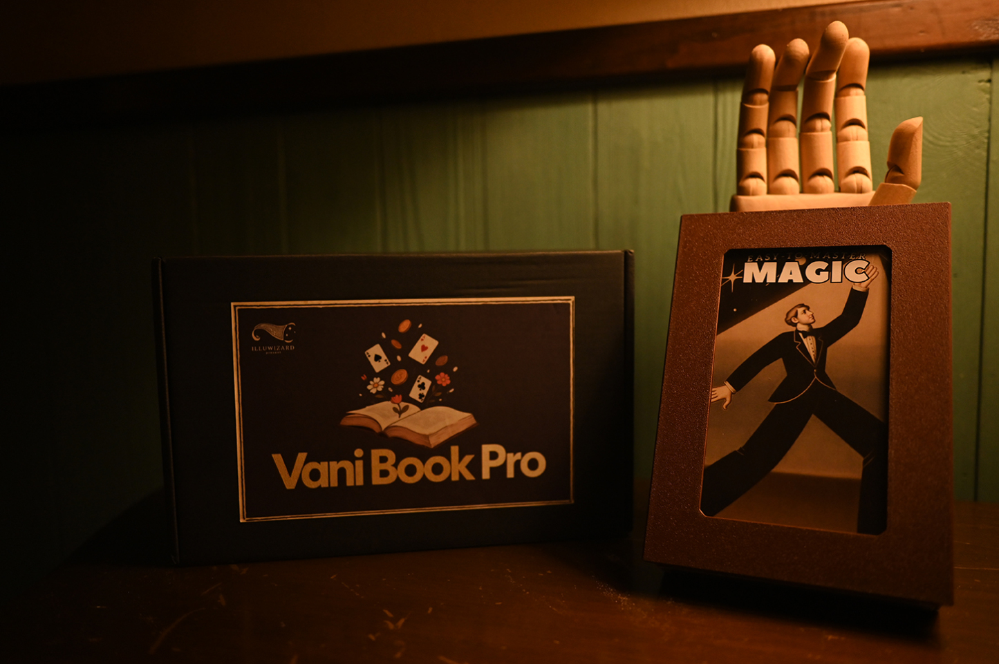 Vani Book Pro by Hu Kailun