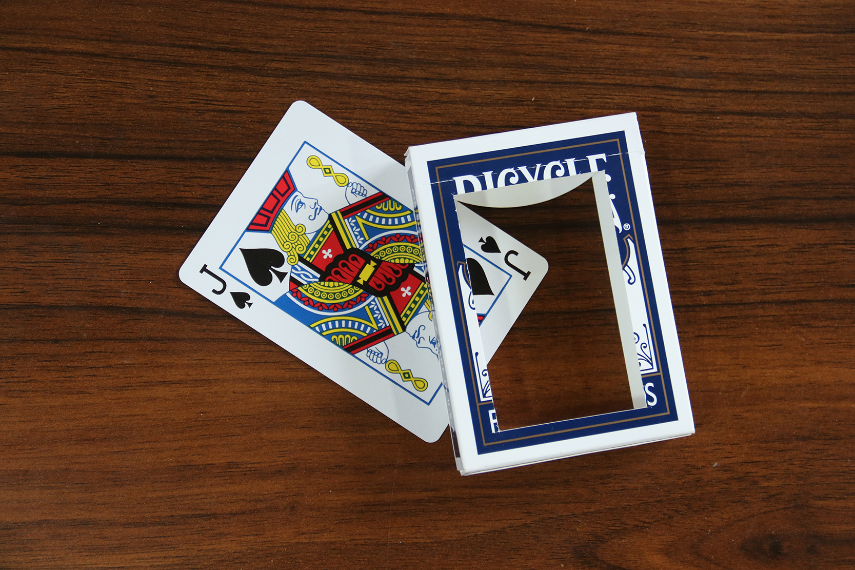 Apparition Case by wangzhe