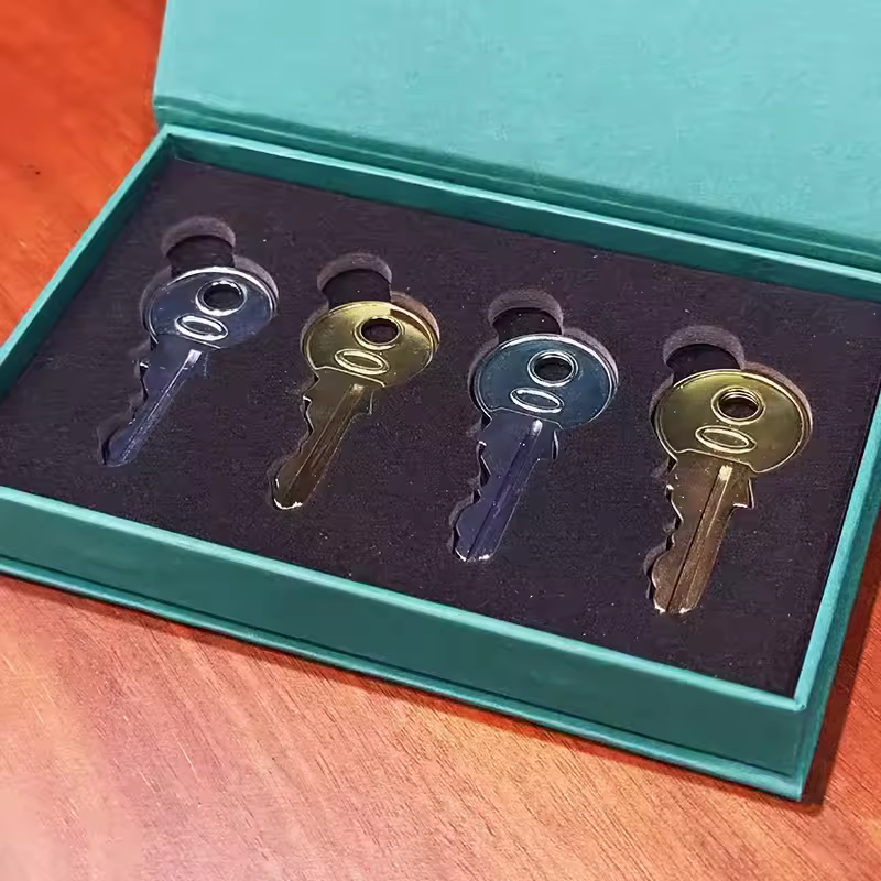 Hopping Key by MS MAGIC, WENZI MAGIC & Bond Lee