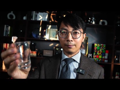 Wonder Bag – Evolution of Egg Bag by Carson Chan & MS Magic