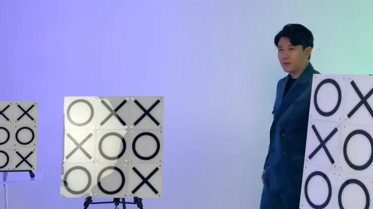 Tic Tac Toe Pro V2 by Bond Lee and Kaifu Wang