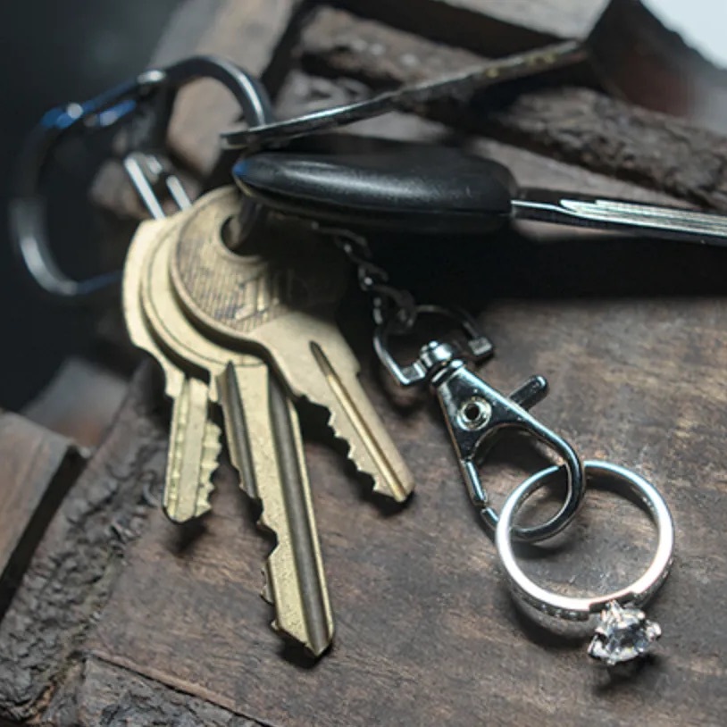 Mesika Ring Flight by Yigal Mesika -N2G Presents