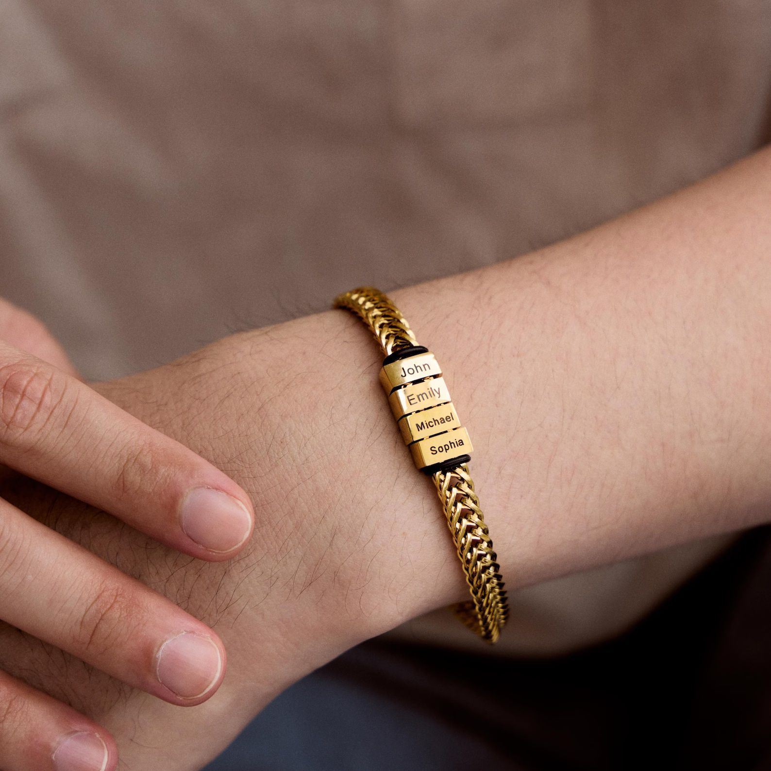 Personalized Engraved Bracelet for Men – Custom Names, Meaningful Gift for Him