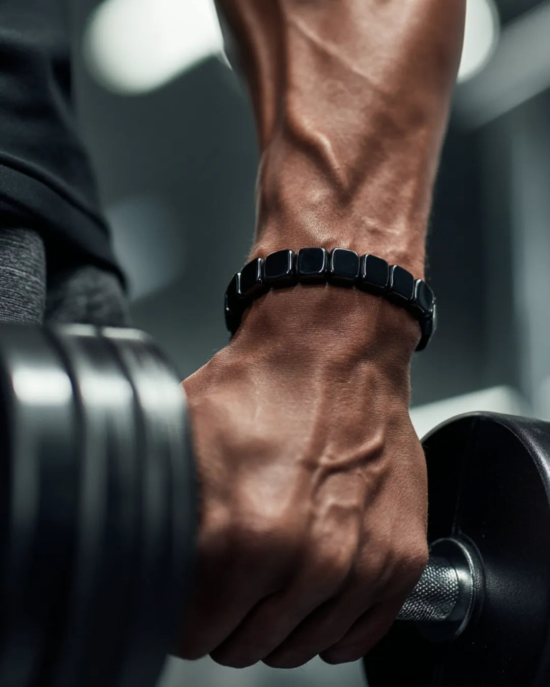 LIMITED-TIME OFFER – SAVE 50% ON THE PREMIUM NATURAL HEMATITE BRACELET DESIGNED FOR MEN WHO VALUE STRENGTH, CONFIDENCE, AND TIMELESS STYLE