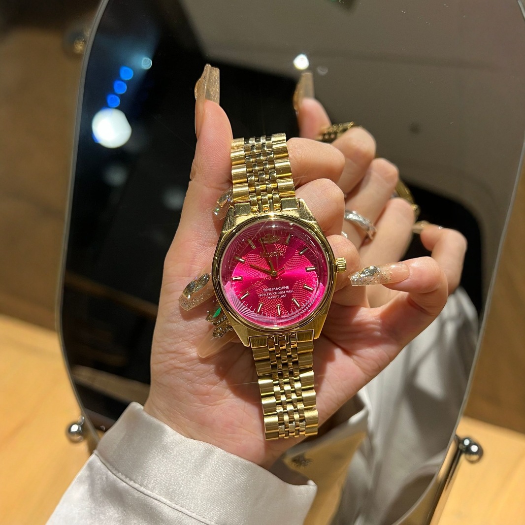 Mother’s Day Gift – Elegant Gold Women’s Watch with Radiant Red Dial | Waterproof Quartz Timepiece