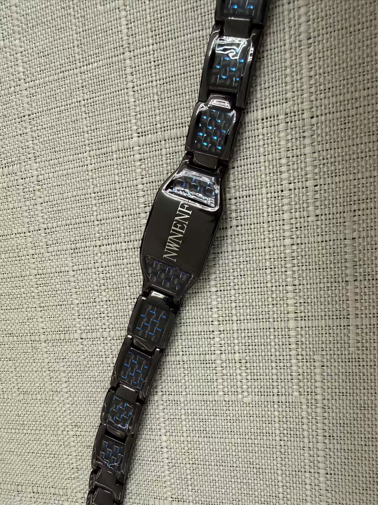 NWNENF_Men's Jesus cross magnetic carbon fiber titanium bracelet