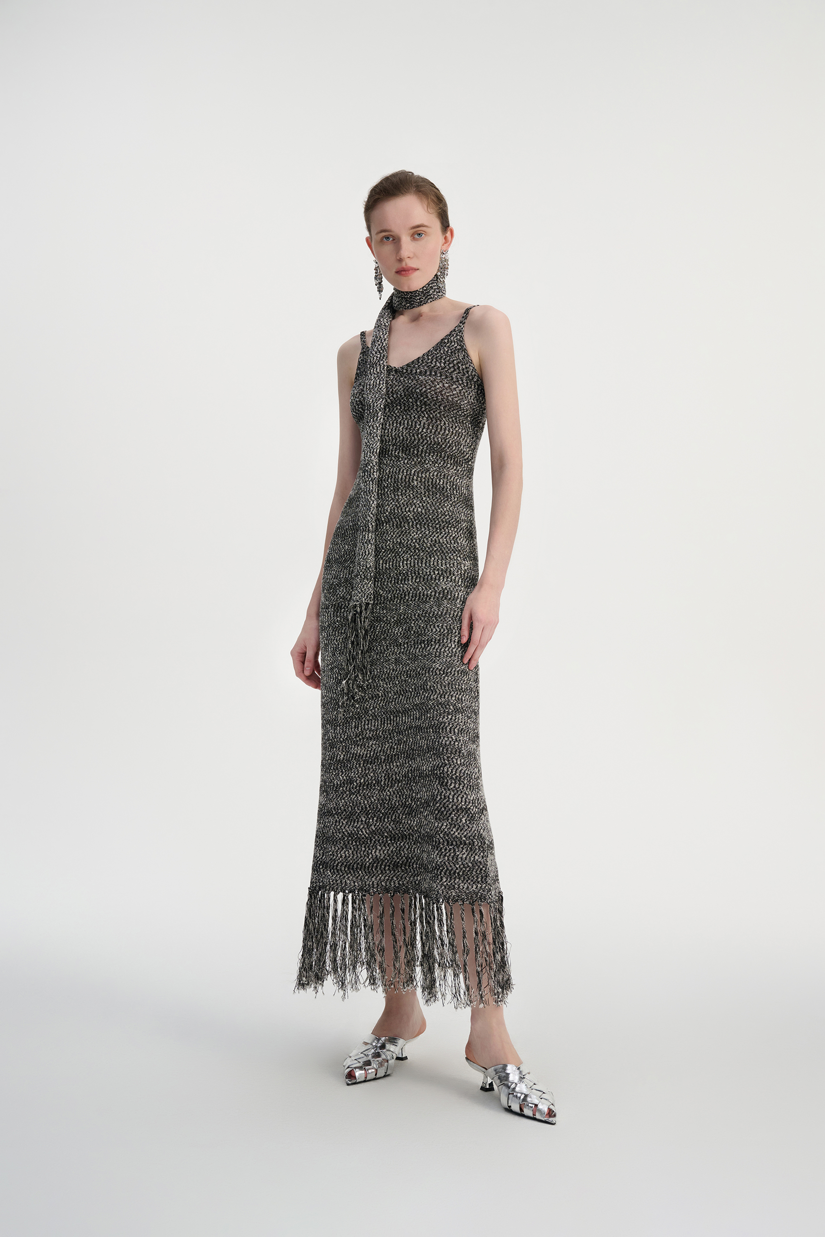 Marled knit dress with a scarf