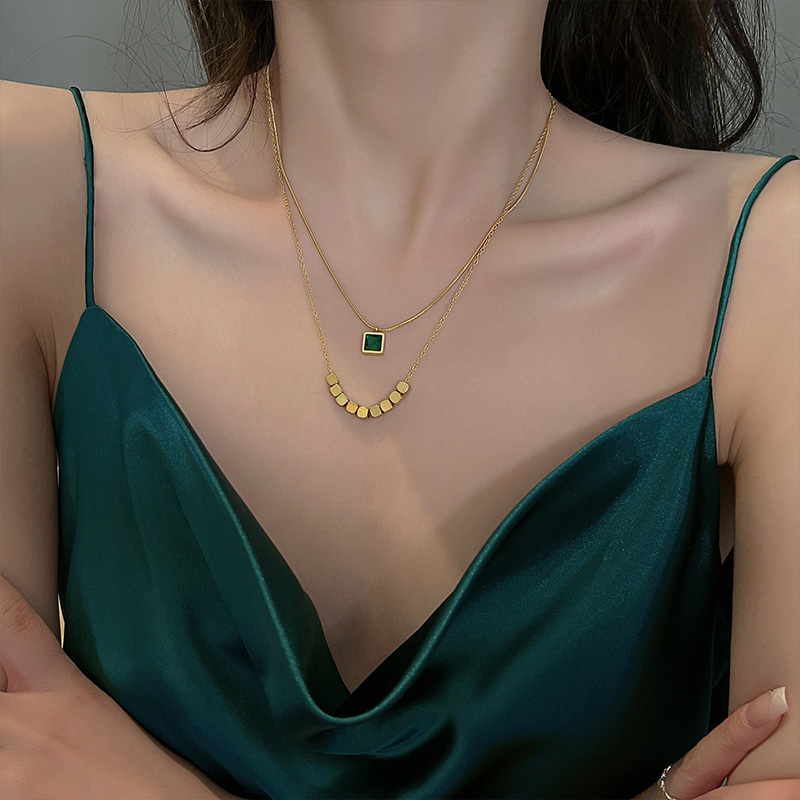 Unique Design Double layer Small Square Collar Neck Chain Fashion Personality Advanced Emerald Necklace