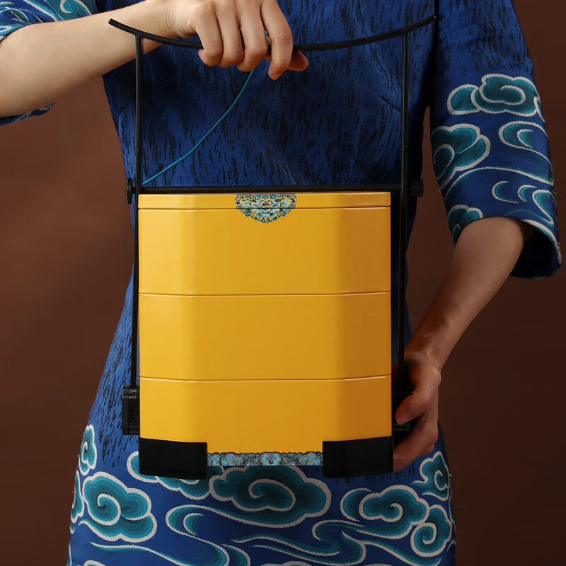 Dragon Boat Festival organic Zongzi gift box high-end gift organic red beans red dates fresh meat zongzi Bean paste cake Dim sum combination package