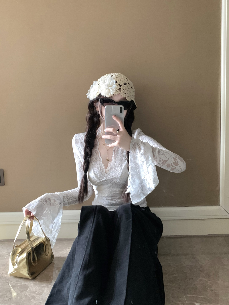 French V-neck sexy slim fit short temperament top with white lace base