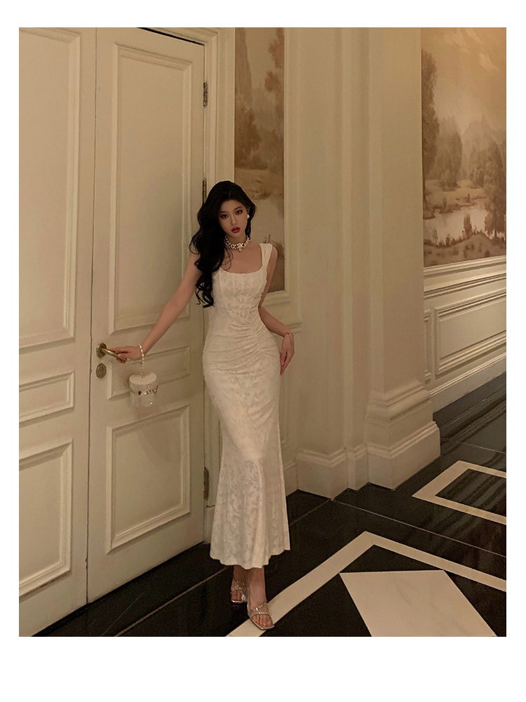 2024 new high-end custom French pleated waist slimming long skirt with hip coverage