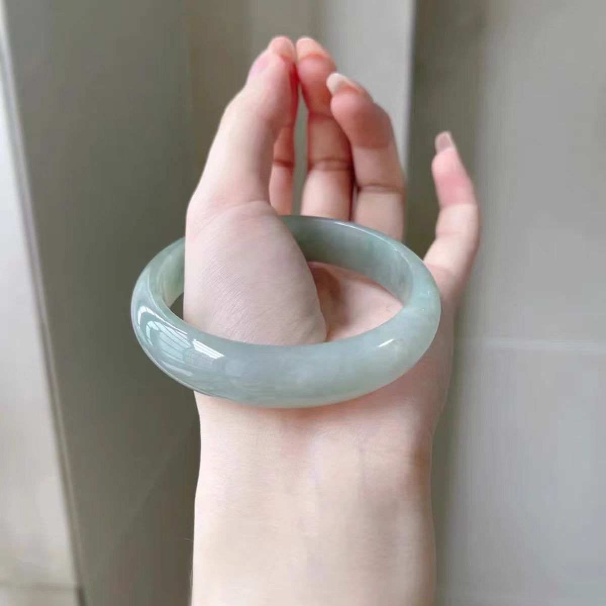 Laokeng Jade Color High end Oil Green Jade Color Jade Bracelet