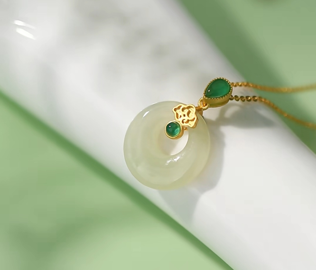 New Hotan Jade Safety Chain Necklace