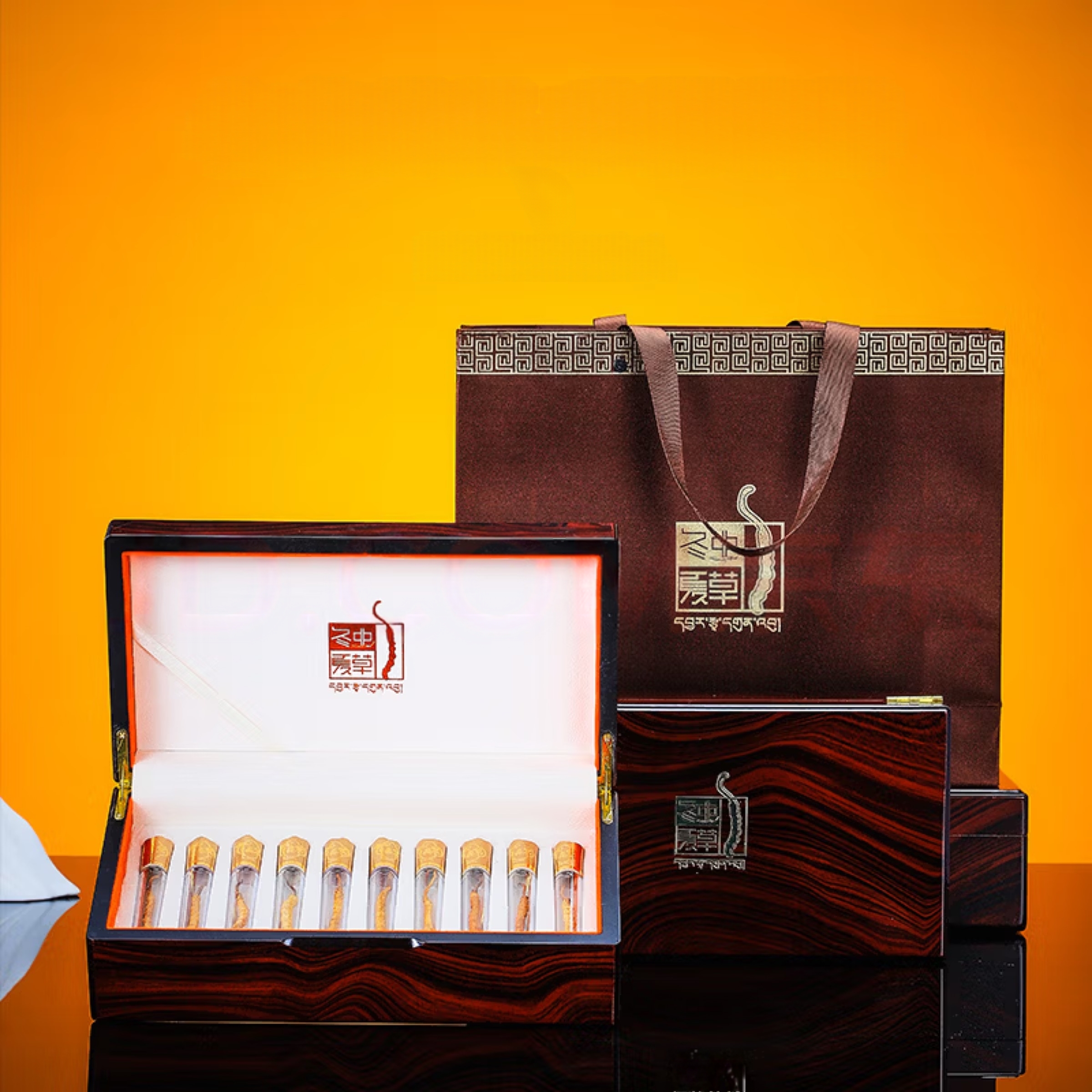 Natural Cordyceps sinensis gift box for parents and elders, high-end nourishing and nutritious holiday gifts