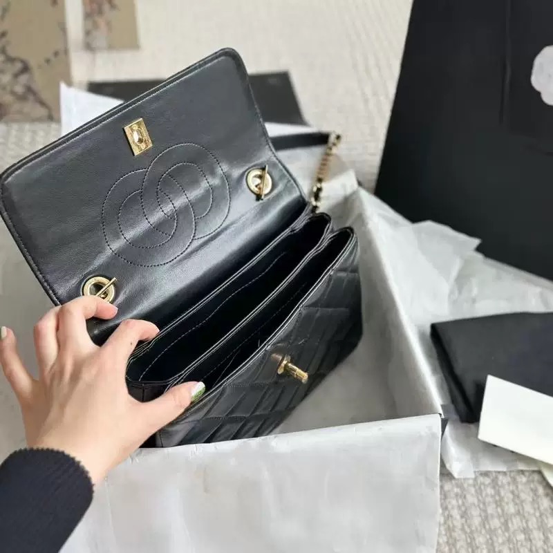 2026 new high-end sheepskin small fragrant wind diamond grid chain shoulder crossbody bag