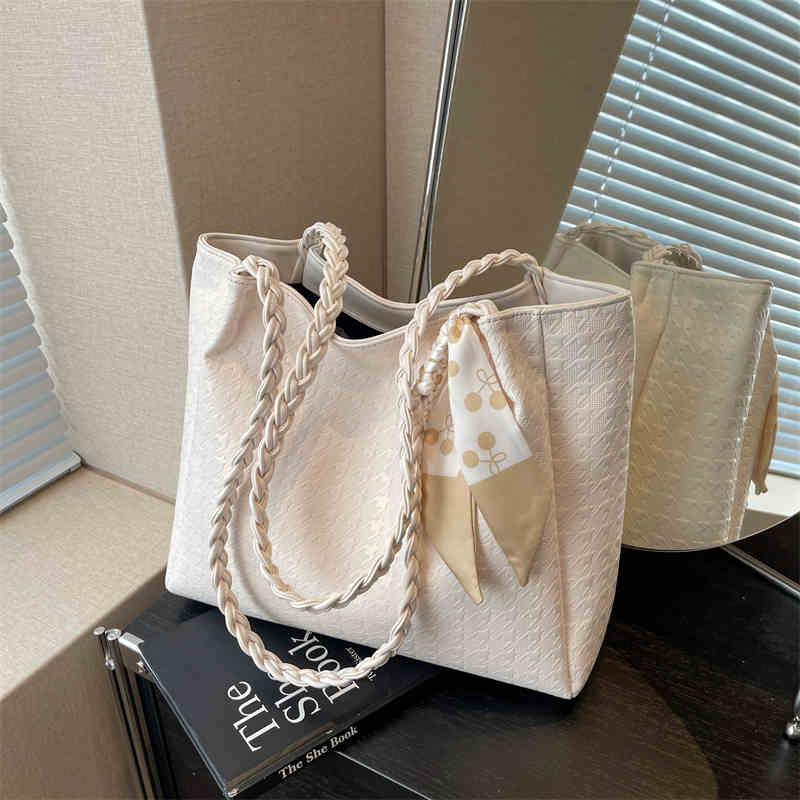 High end fashion large capacity bag 2024 new women's bag