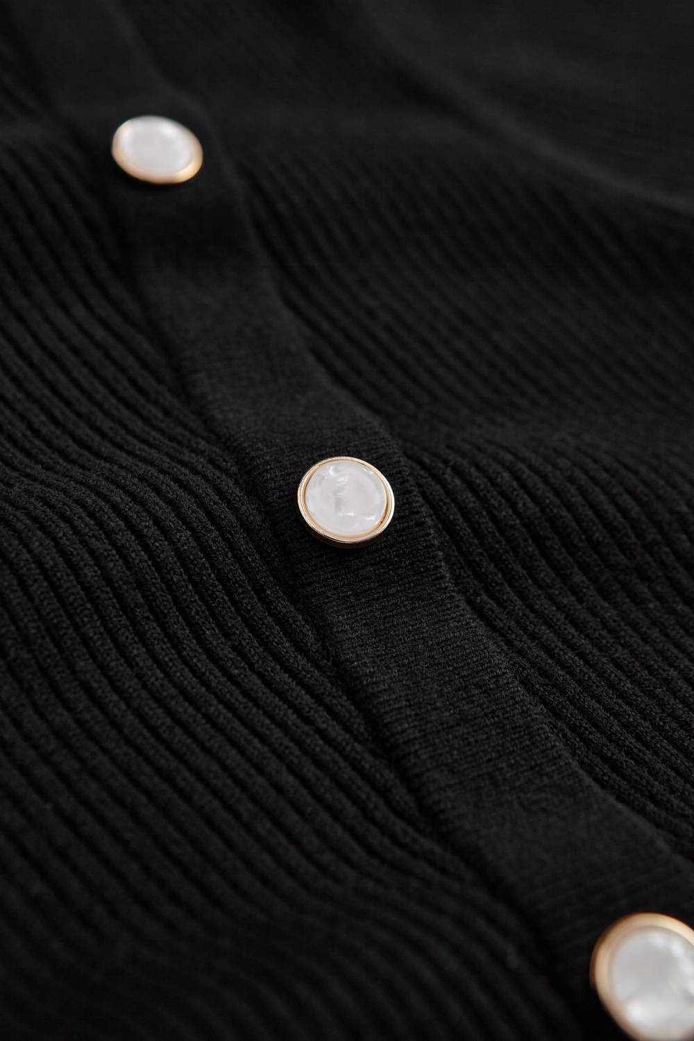 フリルニットトップ – KUOSE.com