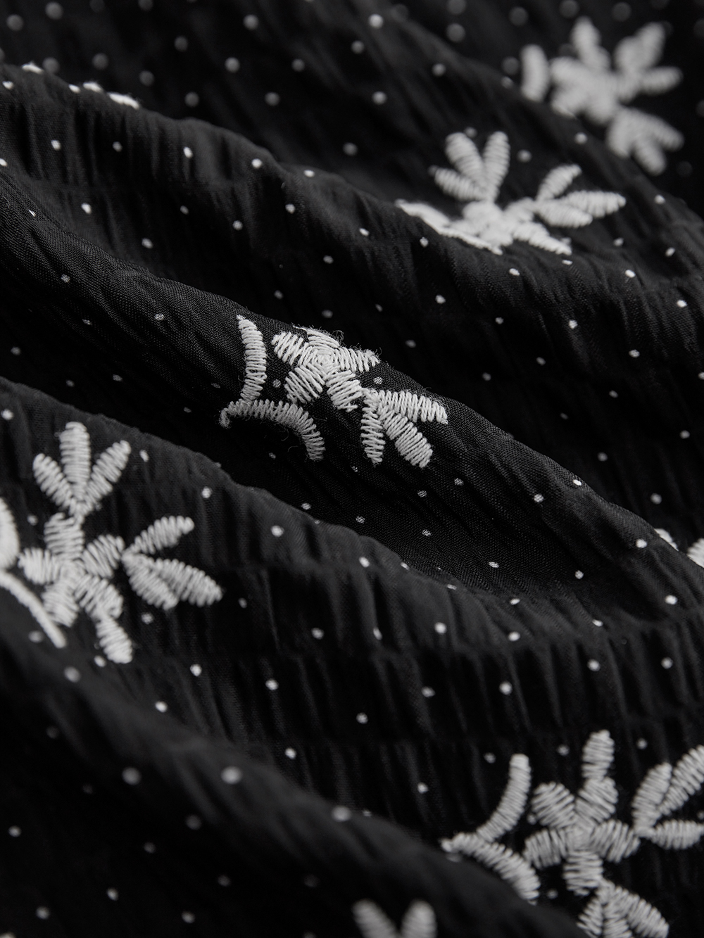 Embroidered Dots Blouse – KUOSE.com