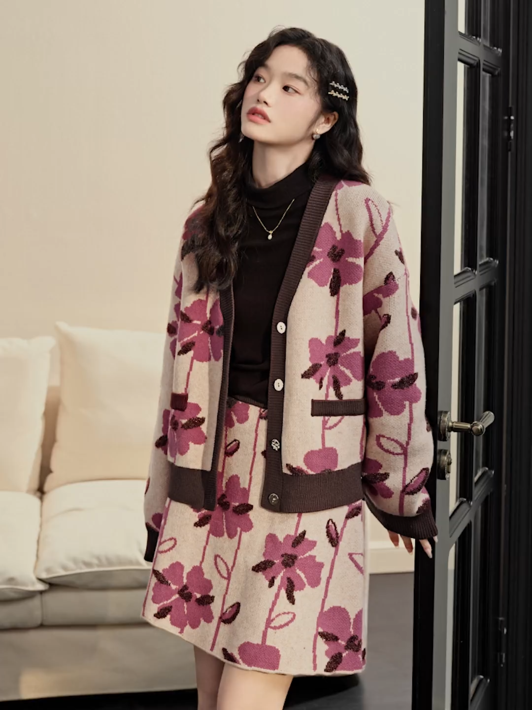Cardigan and Skirt Set – KUOSE.com Cardigan and Skirt Set – KUOSE.com