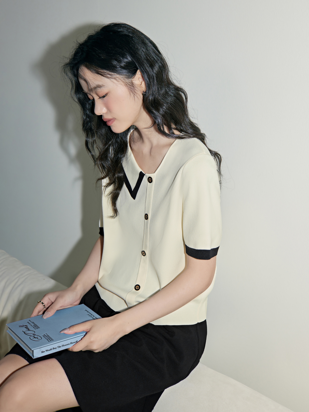 WHITE (Shipping Date: May 13th)/S