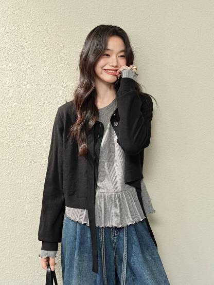 Cropped Cardigan – KUOSE.com Cropped Cardigan – KUOSE.com
