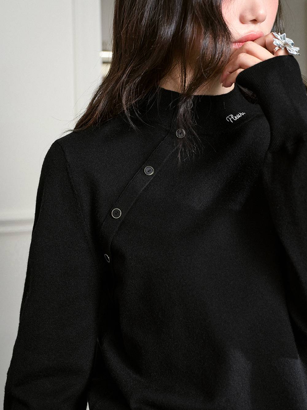 Mock Neck Long-Sleeve Top – KUOSE.com