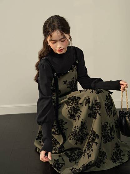 花柄のサスペンダードレス – KUOSE.com 花柄のサスペンダードレス – KUOSE.com