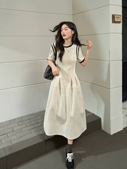 Fit & Flare Dress – KUOSE.com