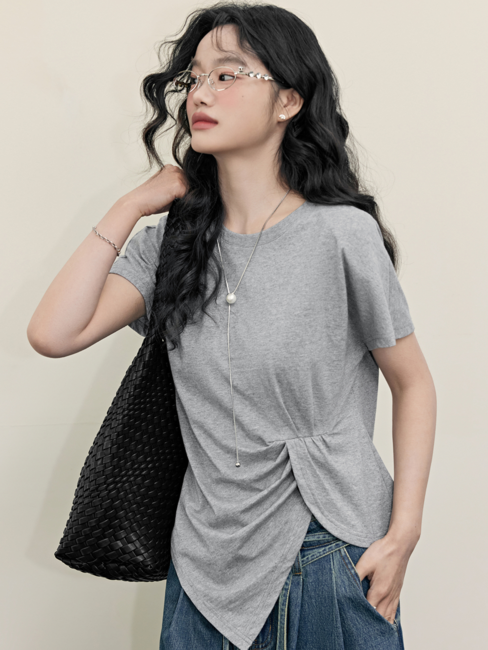 GREY/S