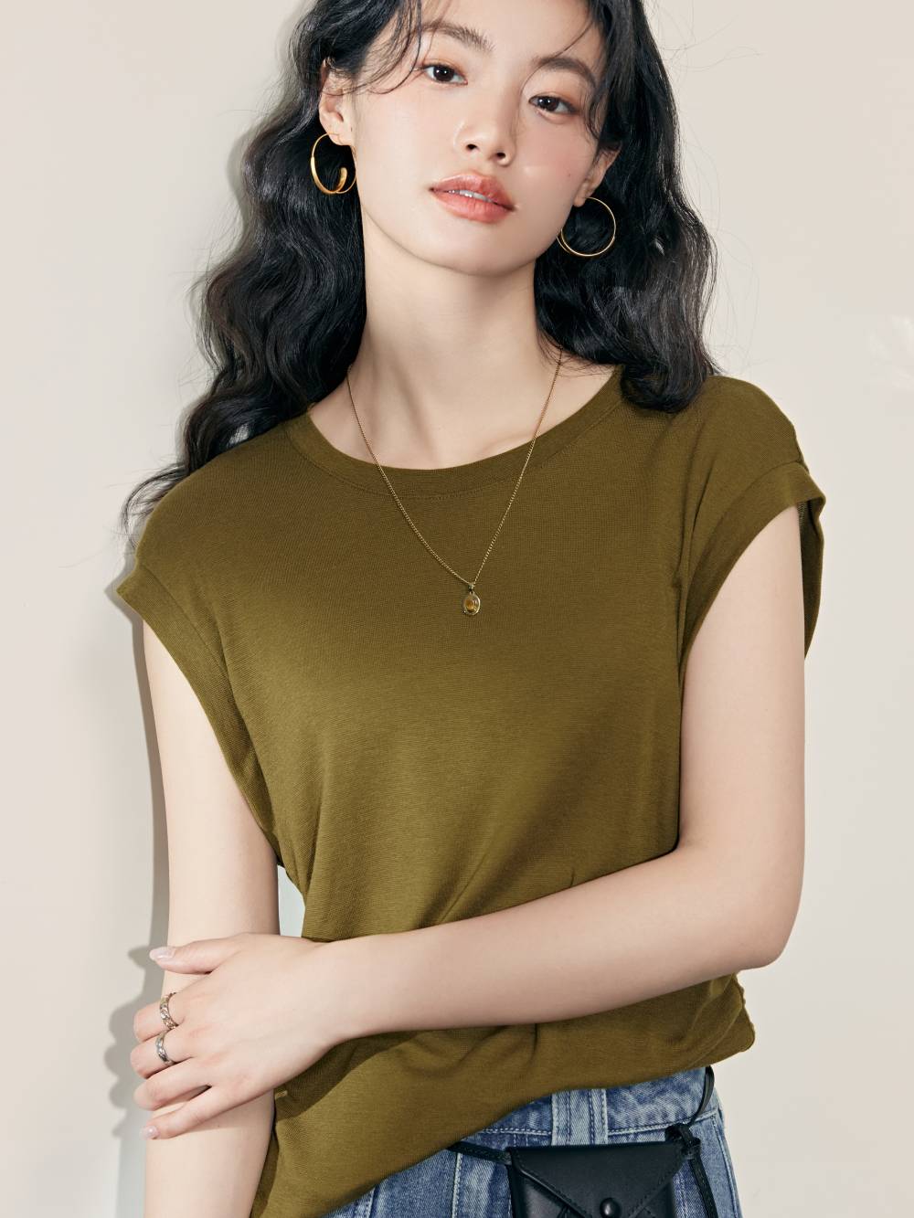 Sleeveless Knit Top – KUOSE.com