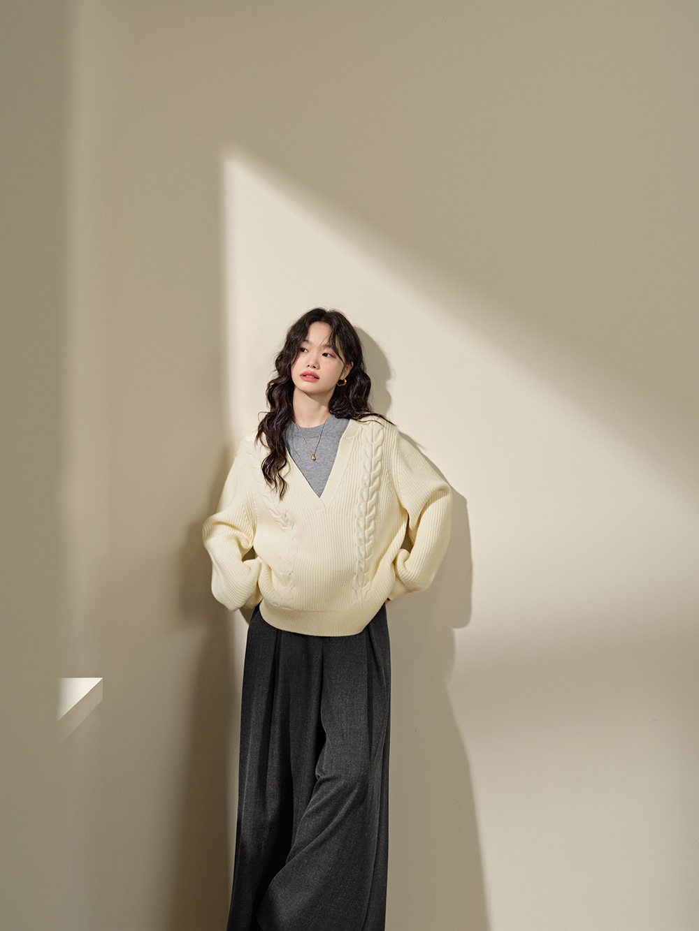 ケーブルニットセーター – KUOSE.com