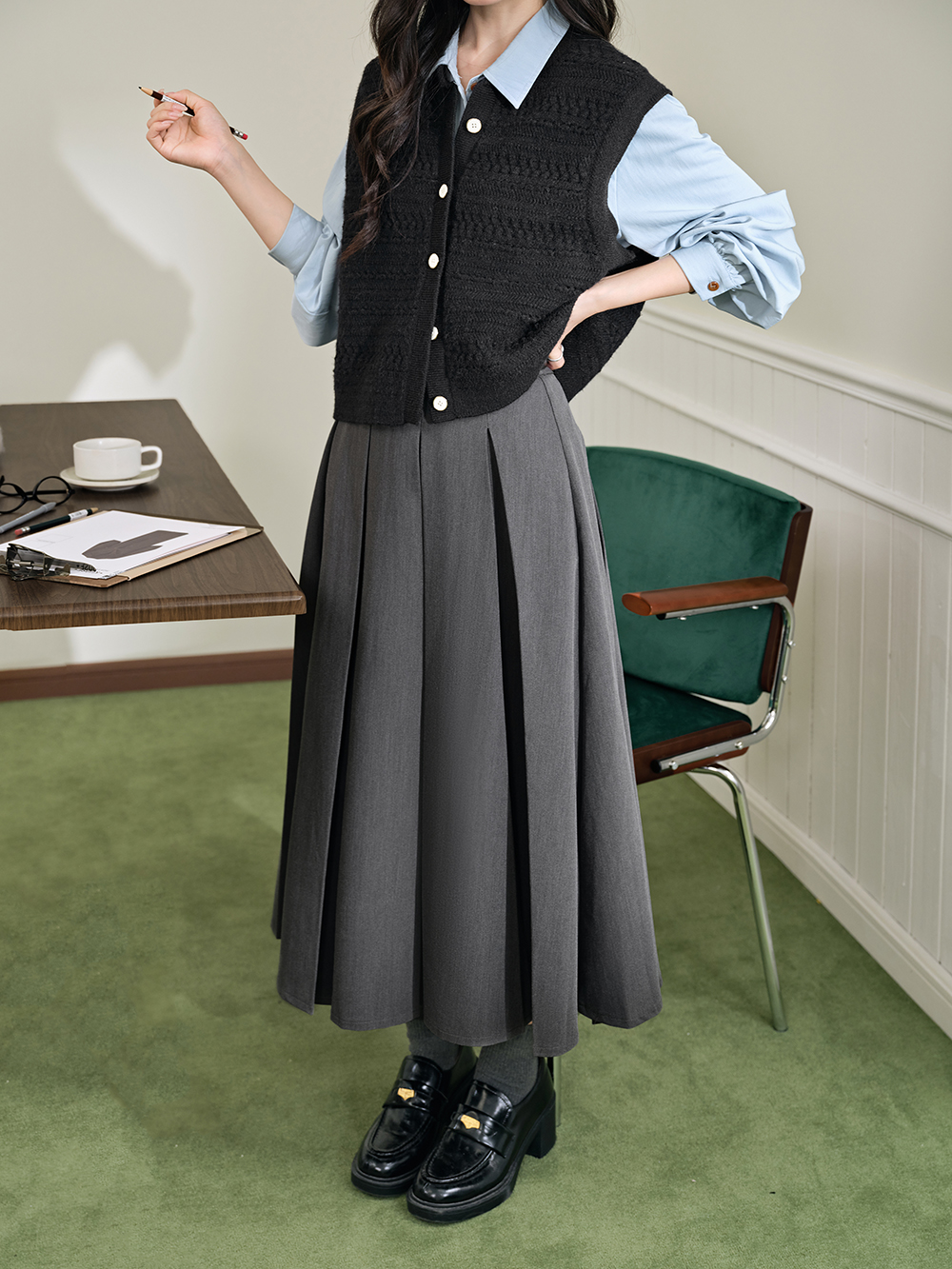 HYKE ハイク RANDOM PLEATED SKIRT  2022SS Rare Hyke Random Pleated Skirt