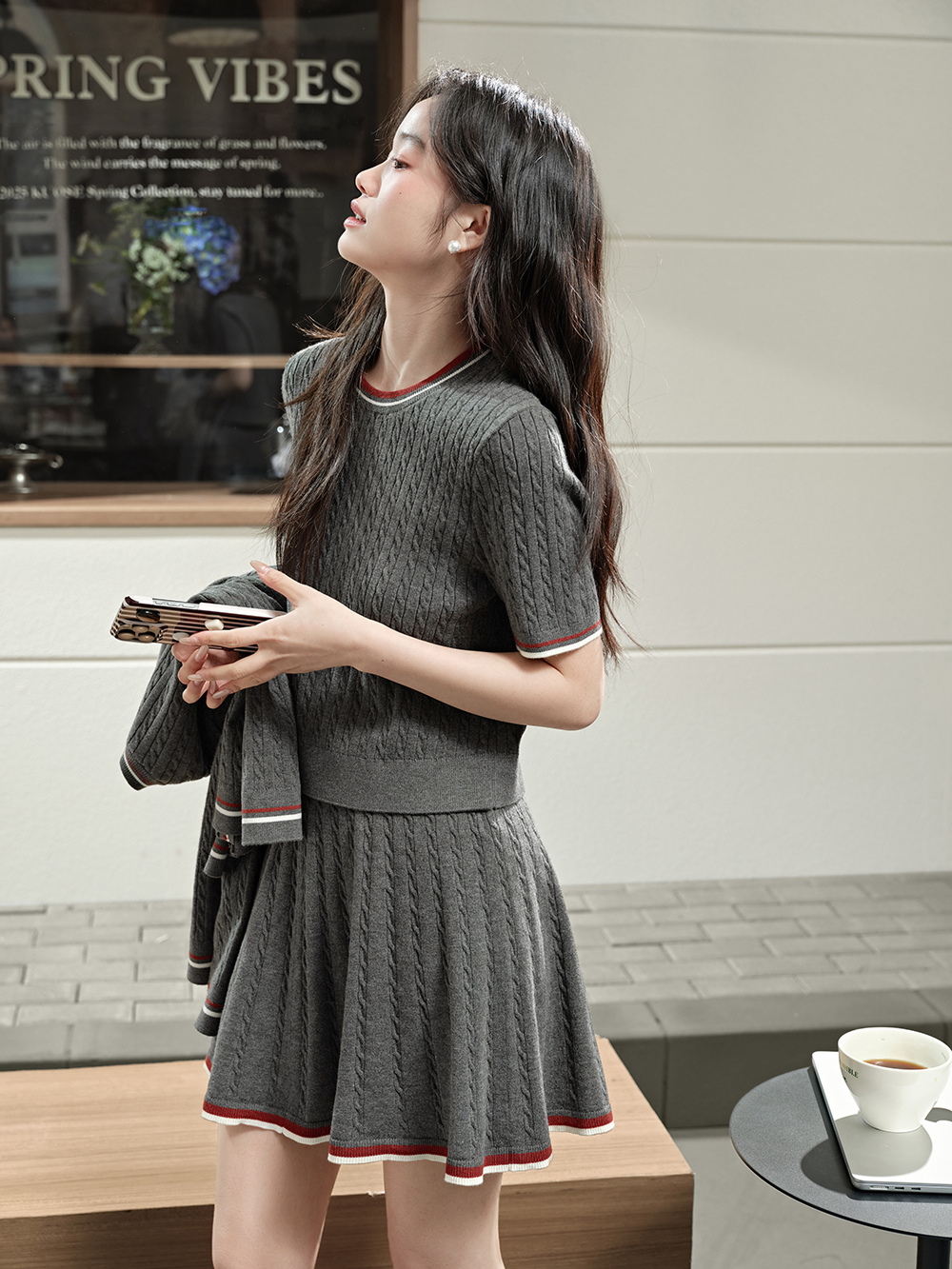 Minimalist Knit Three-Piece – KUOSE.com Minimalist Knit Three-Piece – KUOSE.com