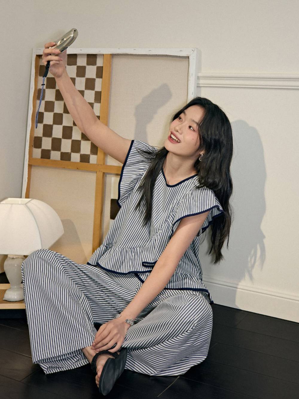 ストライプのトップスとパンツ – KUOSE.com