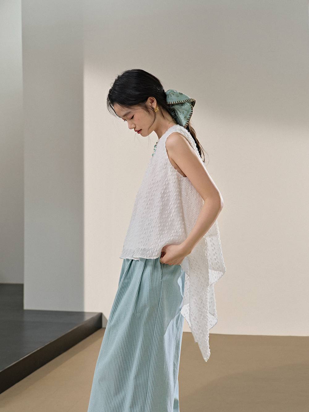 トップス Lig. hem design tops Lig. hem design tops