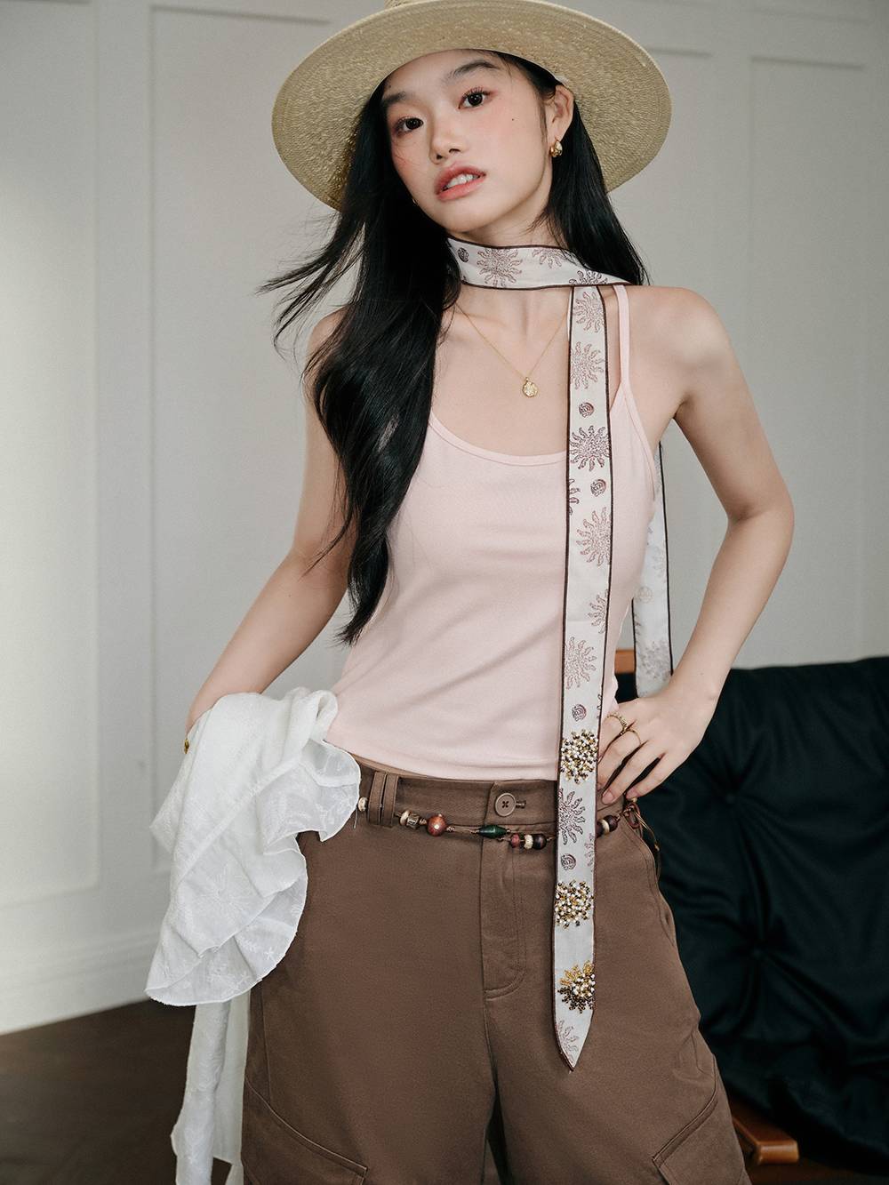 Cropped White Cardigan and Pink Cami Set – KUOSE.com