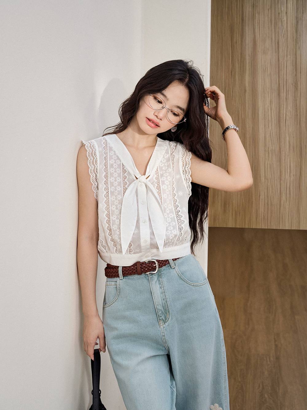 Sleeveless Floral Lace Top – KUOSE.com