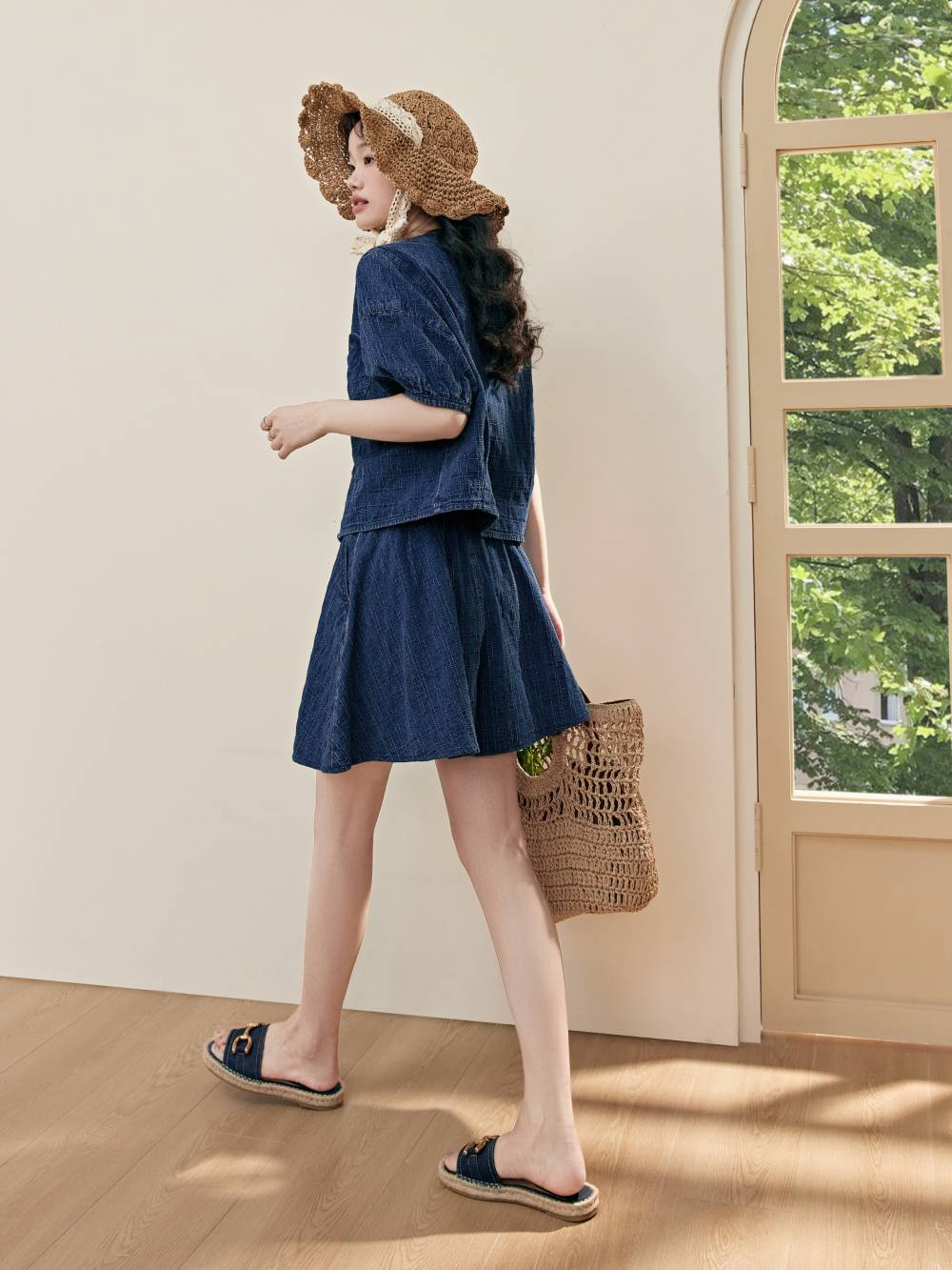 デニムトップスとショートパンツ – KUOSE.com