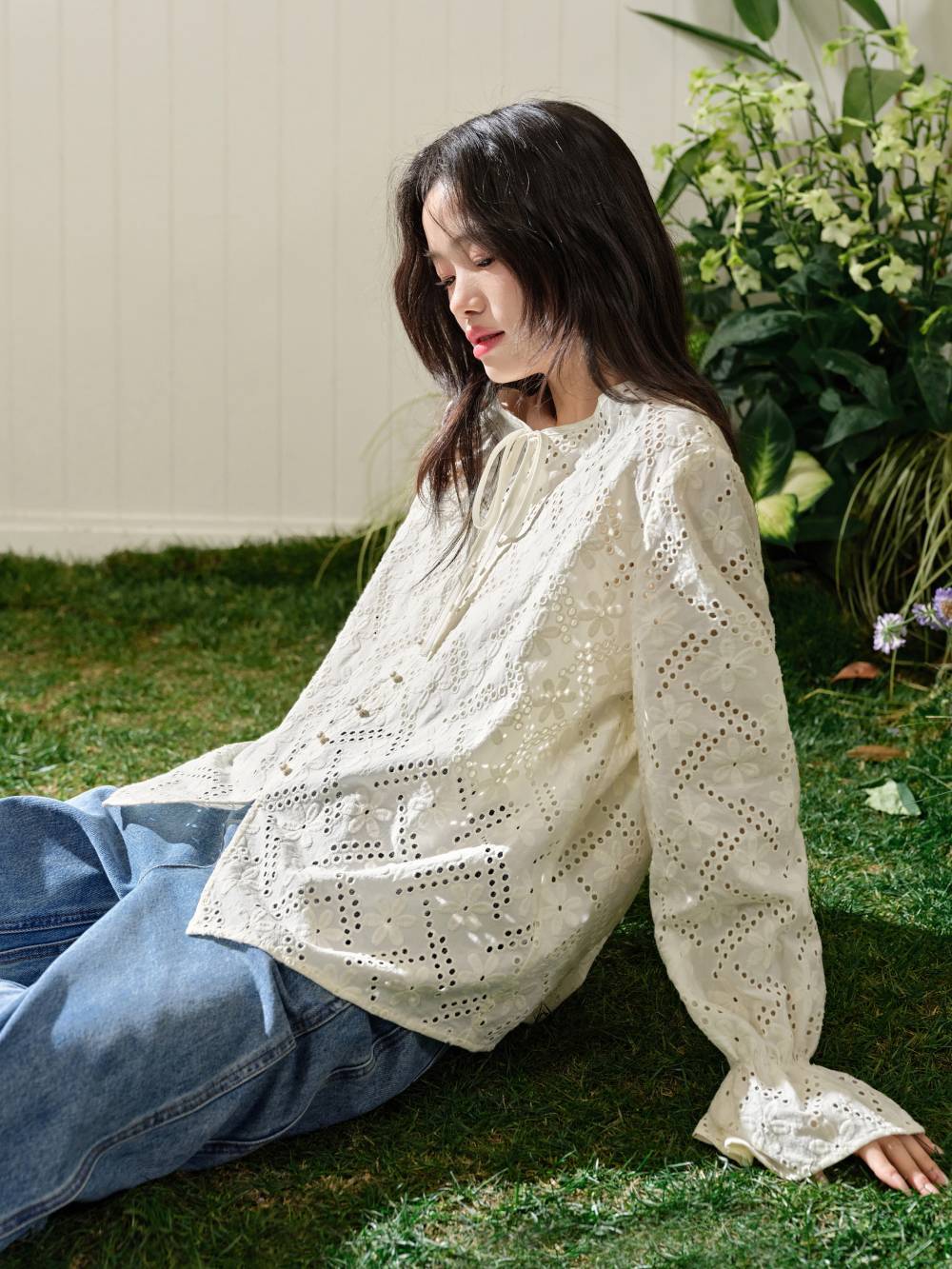 送料無料 いくらから Floral Hollow Blouse – KUOSE.com 保存容器・ケース