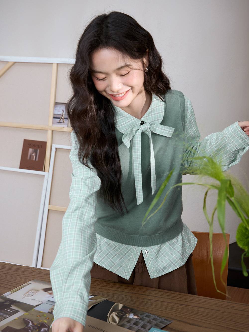 Plaid Bow Tie Blouse – KUOSE.com