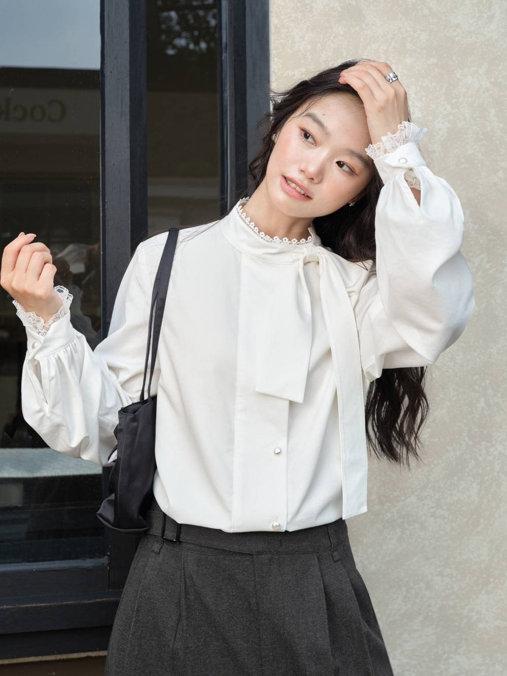 白い長袖ブラウス – KUOSE.com