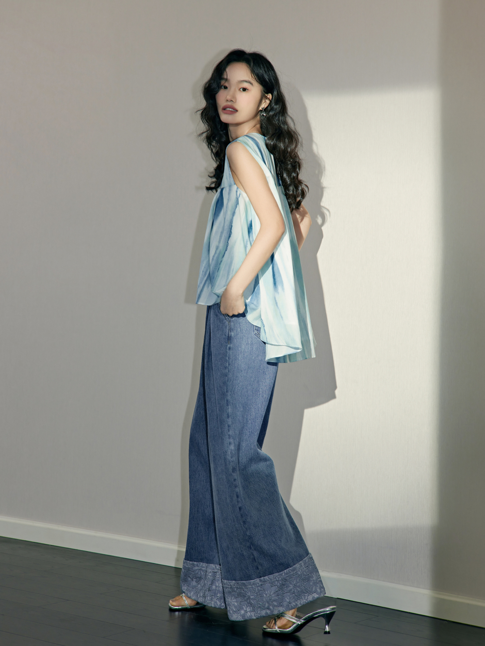 直営品【KUOSE】ストレートレッグジーンズ 関税込 ストレートレッグジーンズ – KUOSE.com