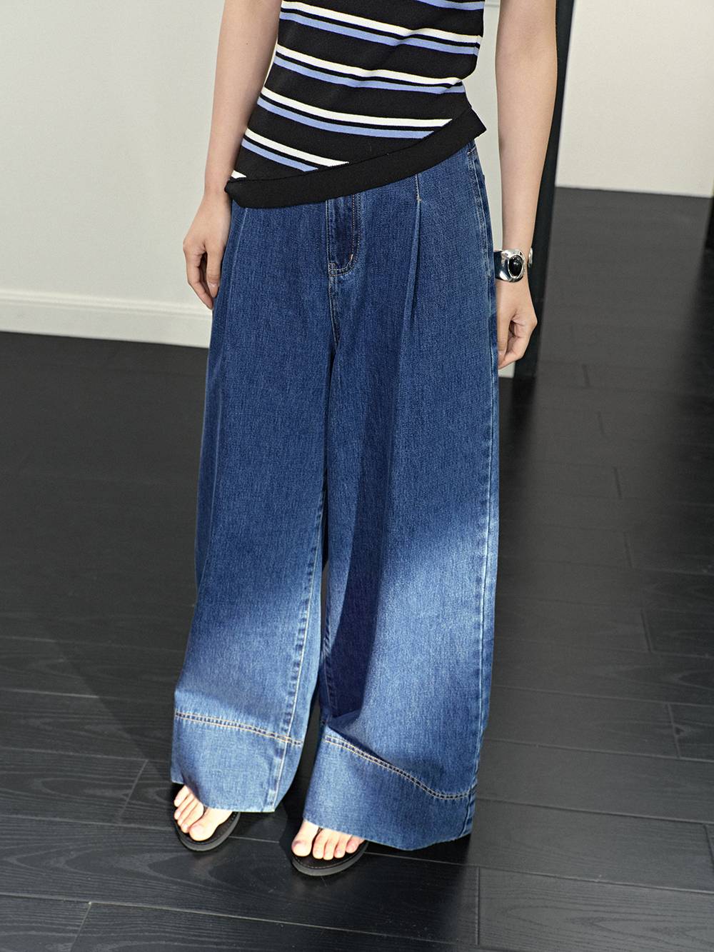 【BAON】[unisex] Shota Denim Wide Pants Nihsatin Women's Two Tone Jeans Wide Leg High Waisted