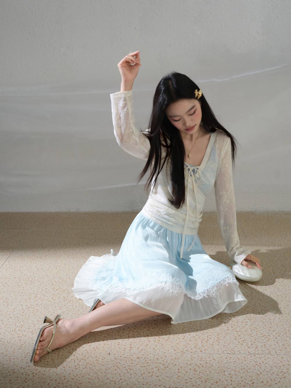 Embroidered Wrap Blouse and Cami Set – KUOSE.com