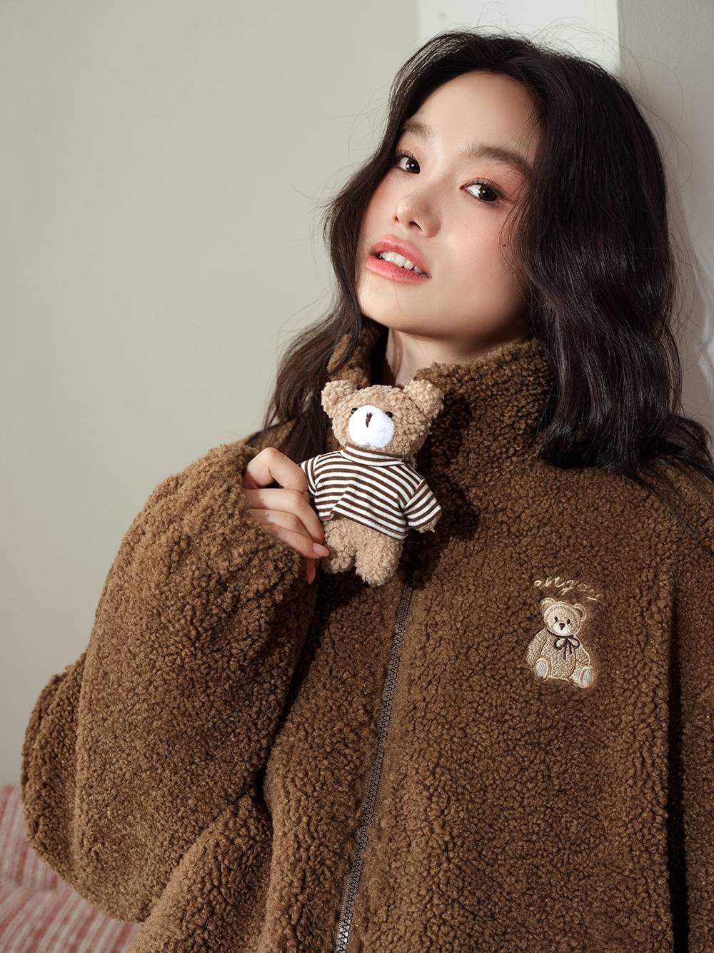 Fluffy Teddy Jacket with Decorative Charm – KUOSE.com